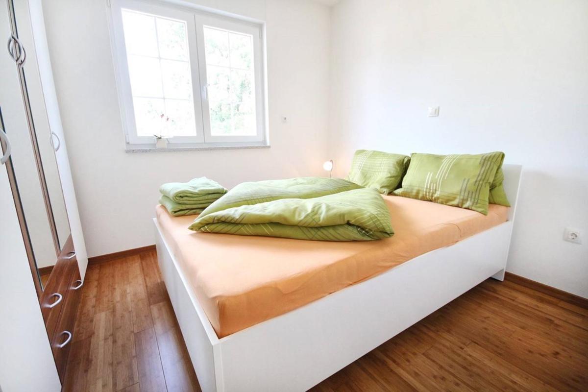 Apartment Borka Medulin Exterior photo